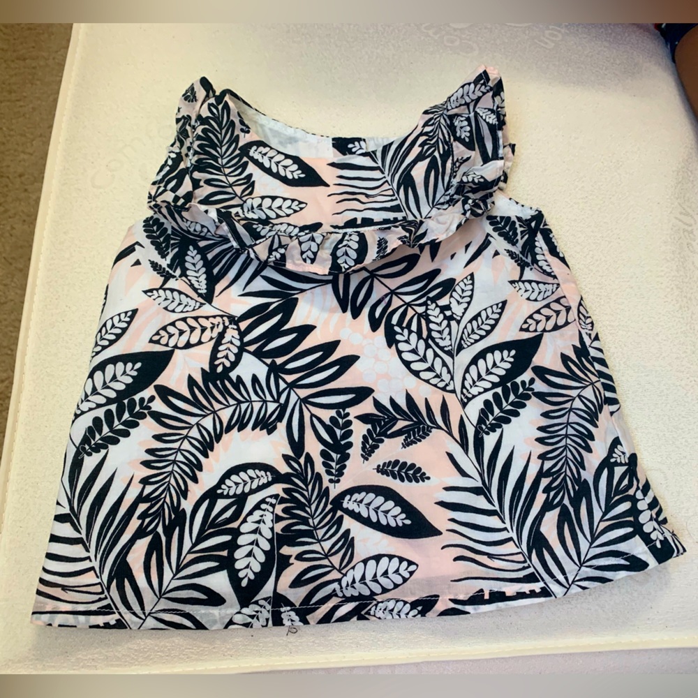 Tropical leaves top, only worn once